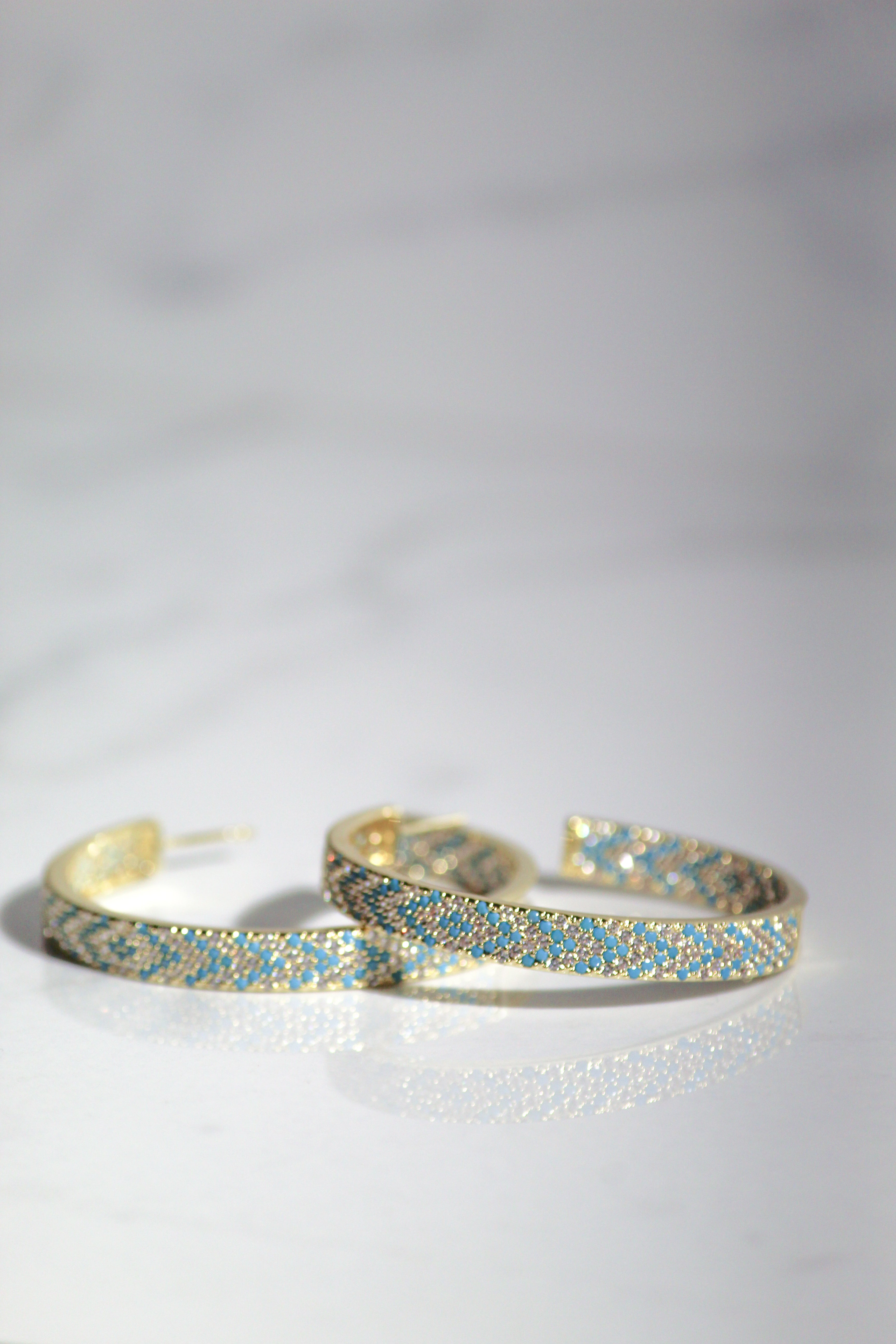AXEL HOOPS- TURQUOISE