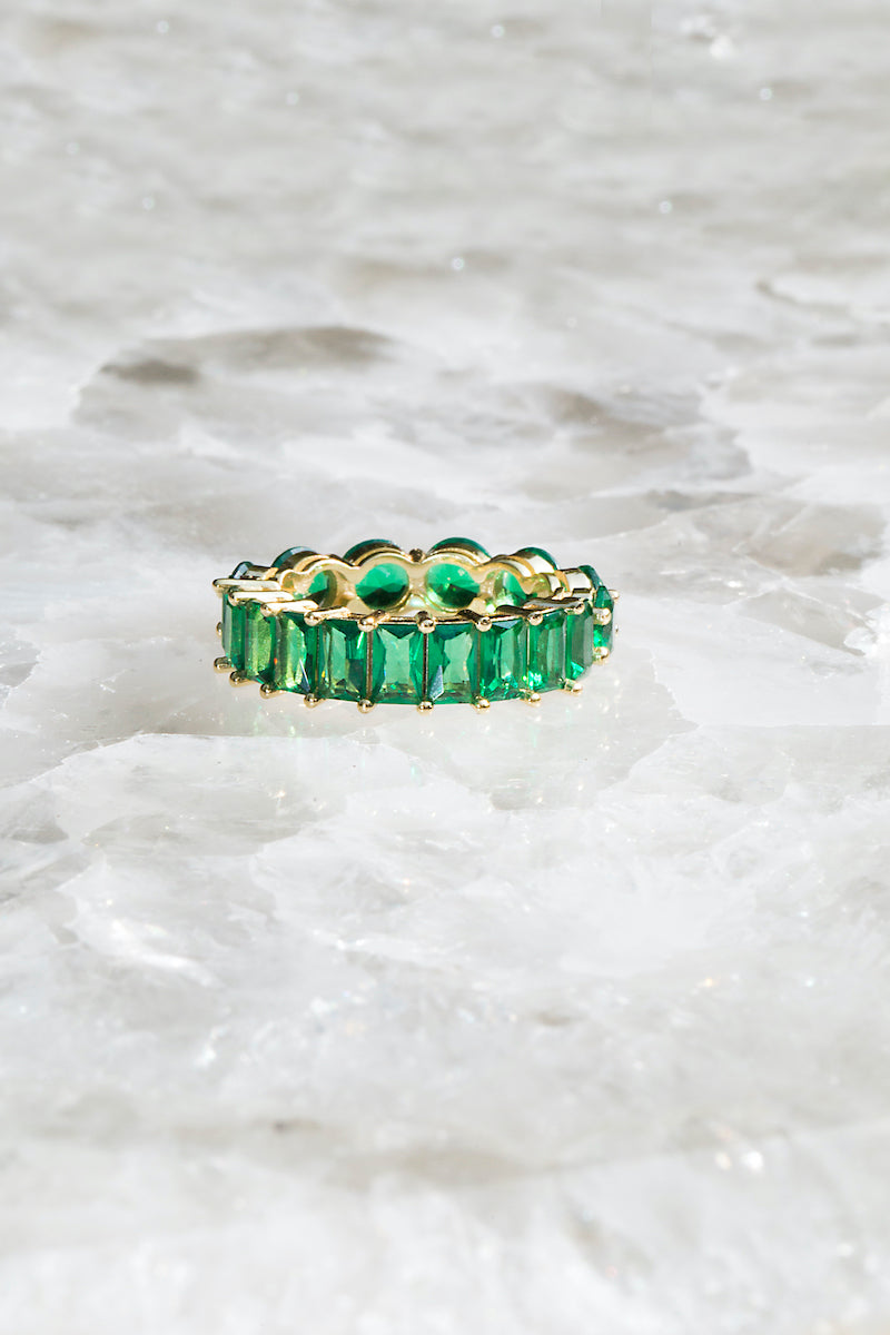PILLOWTALK RING- EMERALD