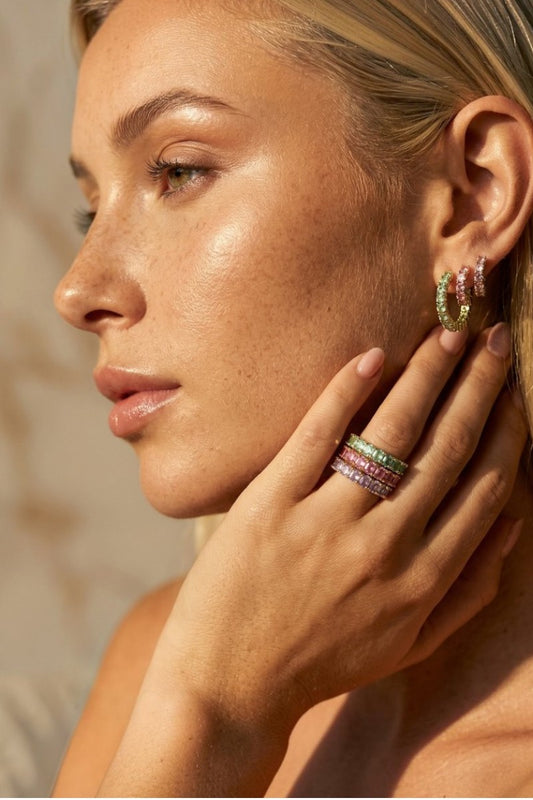 ALCHEMY COLOR CHANGING HOOPS- LAVENDER