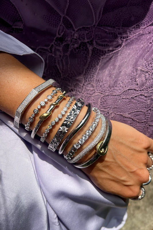 DYNASTY BANGLE I SILVER