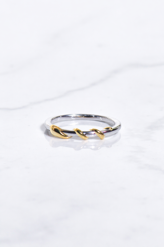 DANCING SNAKE RING