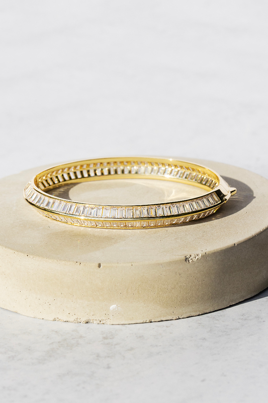 RAZOR EDGE BANGLE- GOLD