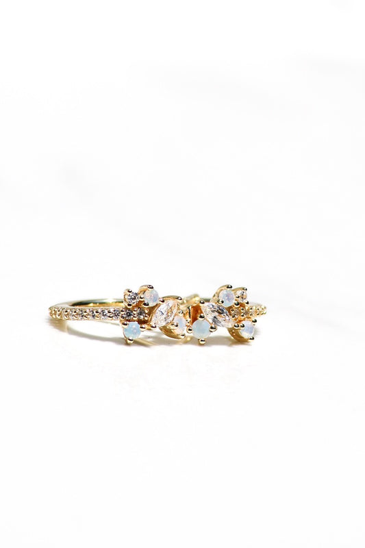 TROPICALE HUGGIES- WHITE OPAL