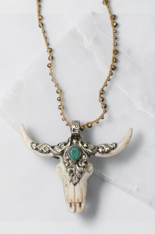 TREASURE LONGHORN NECKLACE