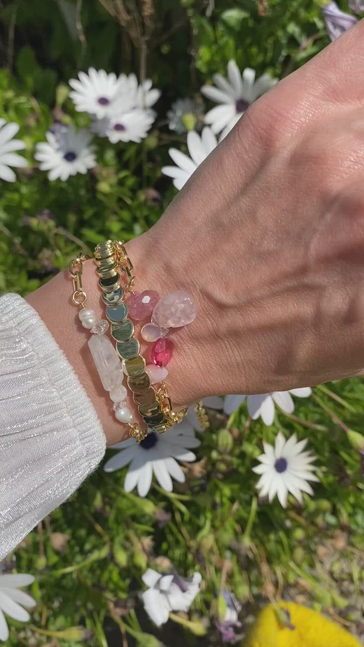 HIBISCUS BRACELET