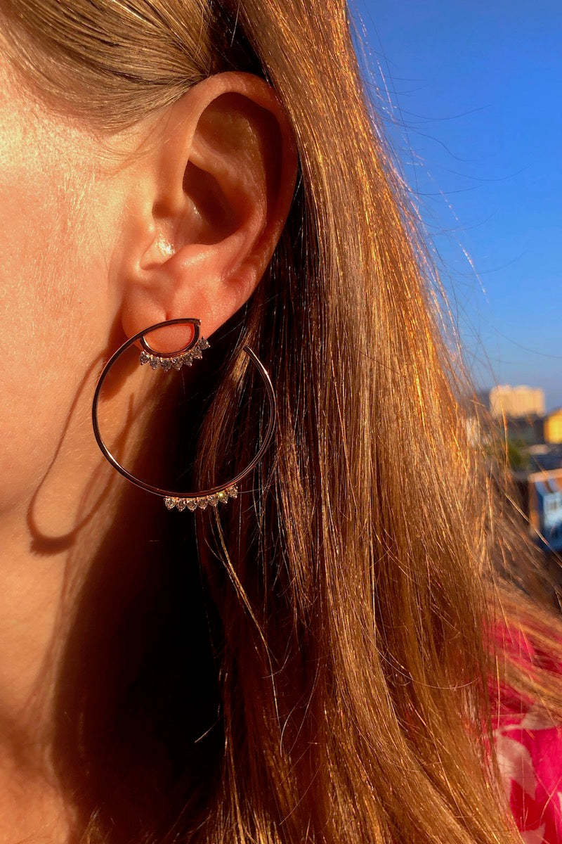 Rose gold hoop earring