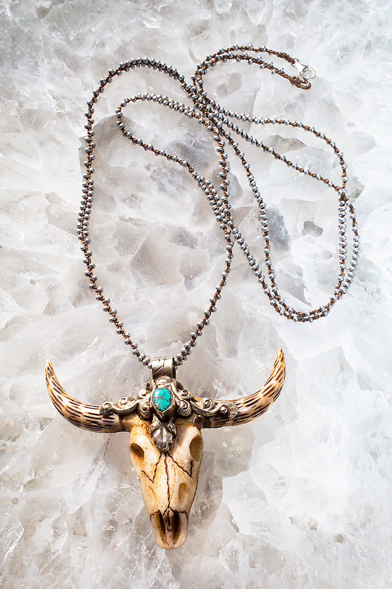 beaded longhorn necklace 
