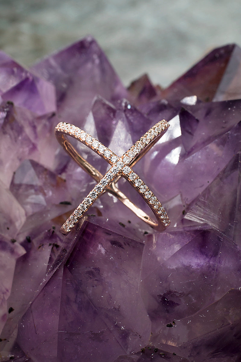 Rose gold X ring 
